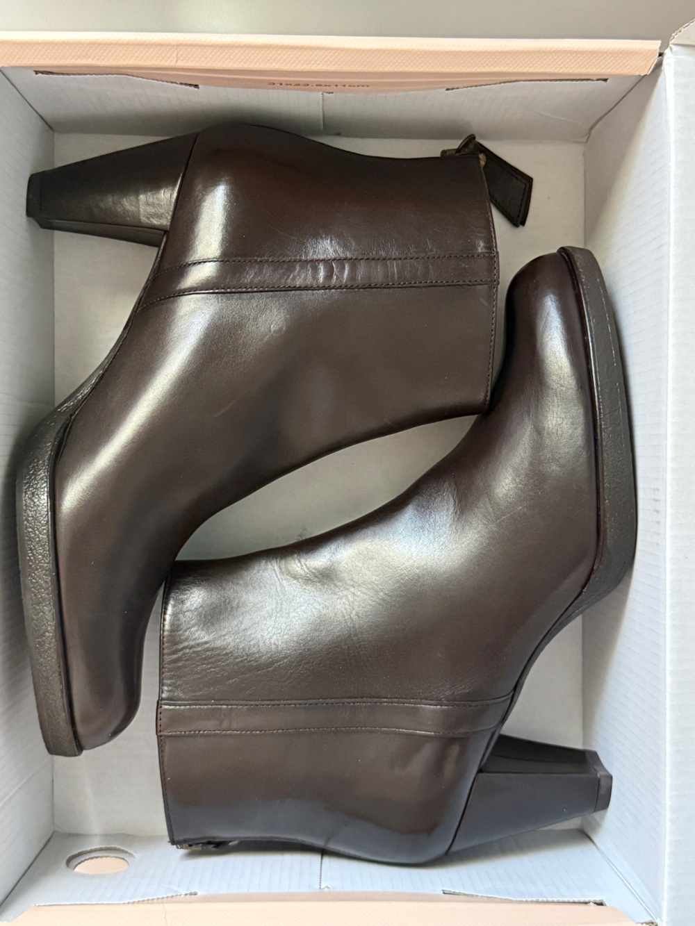 Stuart Weitzman Black Brown Leather Ankle Booties Sz 7 | NWOB